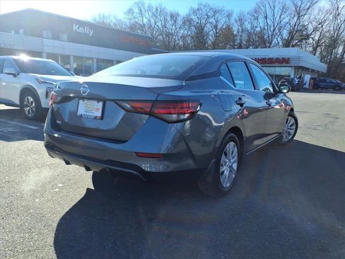 Certified 2023 Nissan Sentra S image 5