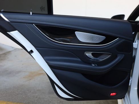 Used 2021 Mercedes-Benz AMG GT 53 w/ Driver Assistance Package image 19