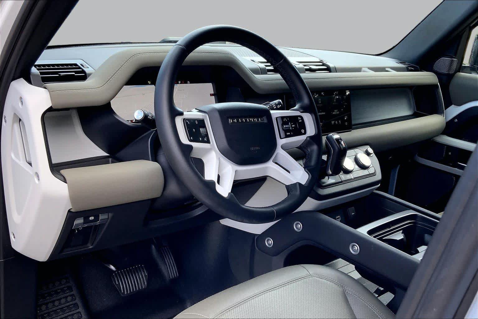 Used 2023 Land Rover Defender 110 S AWD/4WD image 16