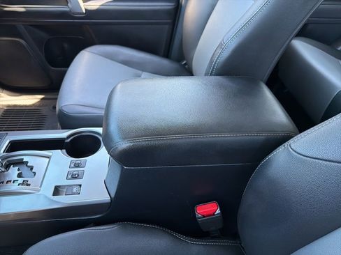Used 2024 Toyota 4Runner SR5 Premium w/ TRD Black Wheel Package (TMS) AWD/4WD image 13