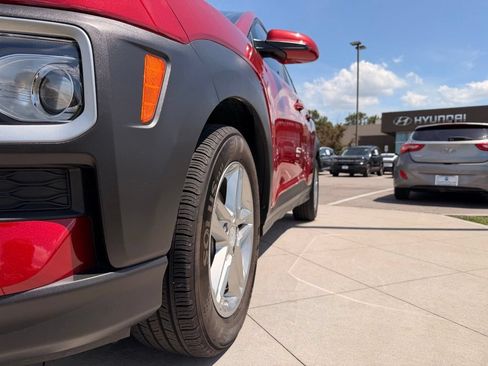 Used 2019 Hyundai Kona SE FWD image 14