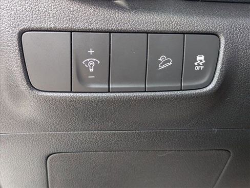 Used 2022 Hyundai Kona SEL w/ Cargo Package AWD/4WD image 13