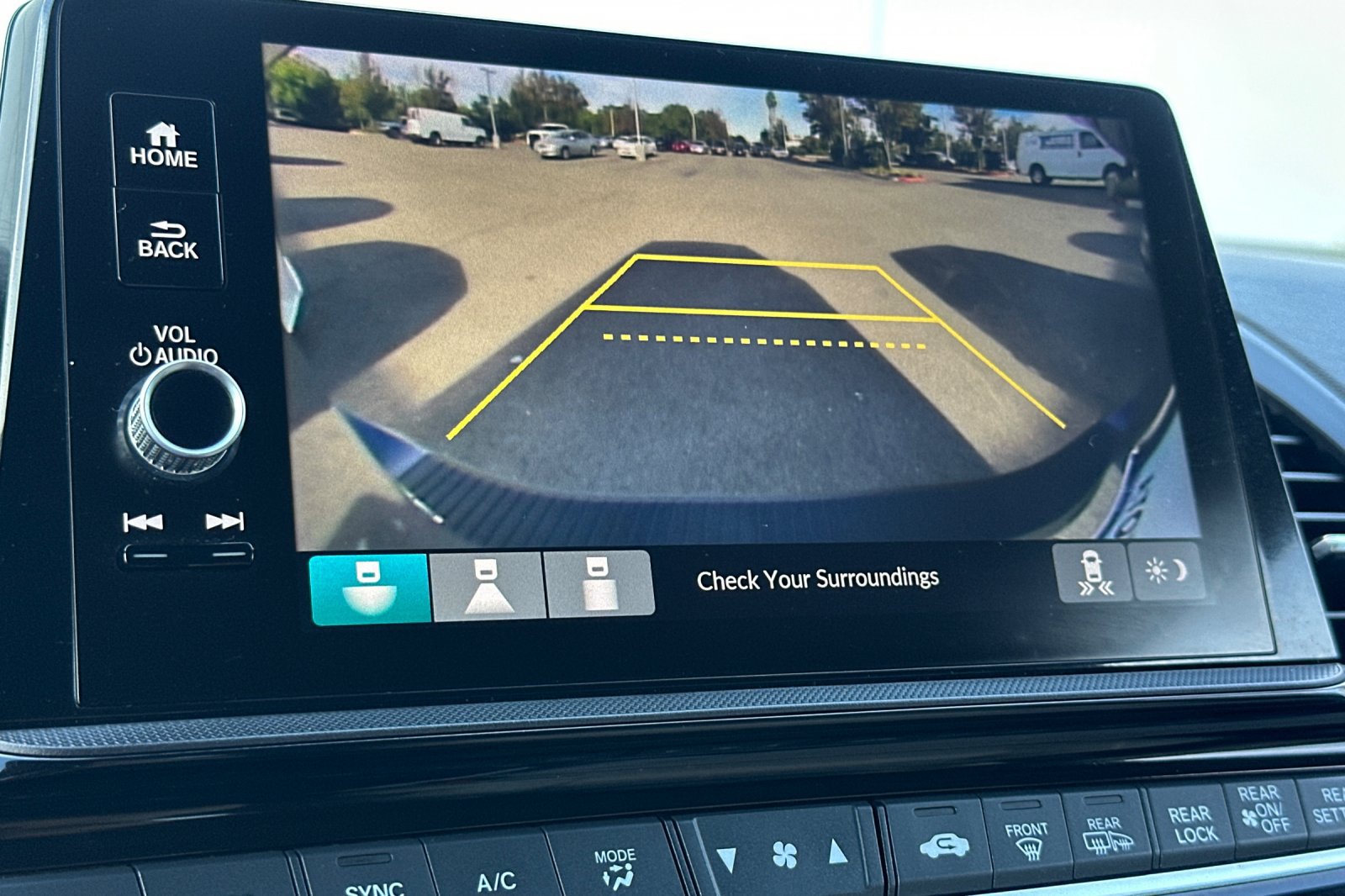 Used 2025 Honda Odyssey EX-L image 28