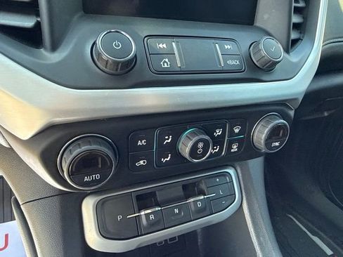Used 2023 GMC Acadia SLE w/ Driver Convenience Package AWD/4WD image 31