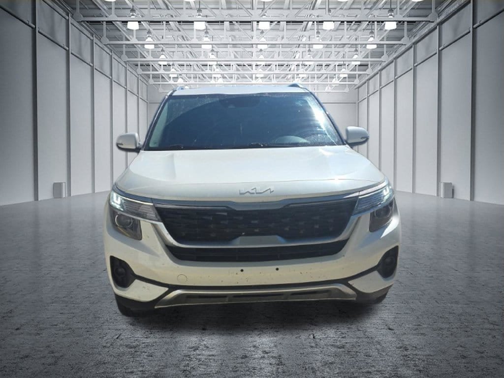 Used 2023 Kia Seltos EX AWD/4WD image 10
