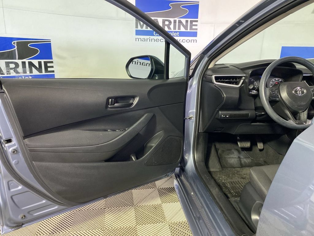 Used 2024 Toyota Corolla LE FWD image 26