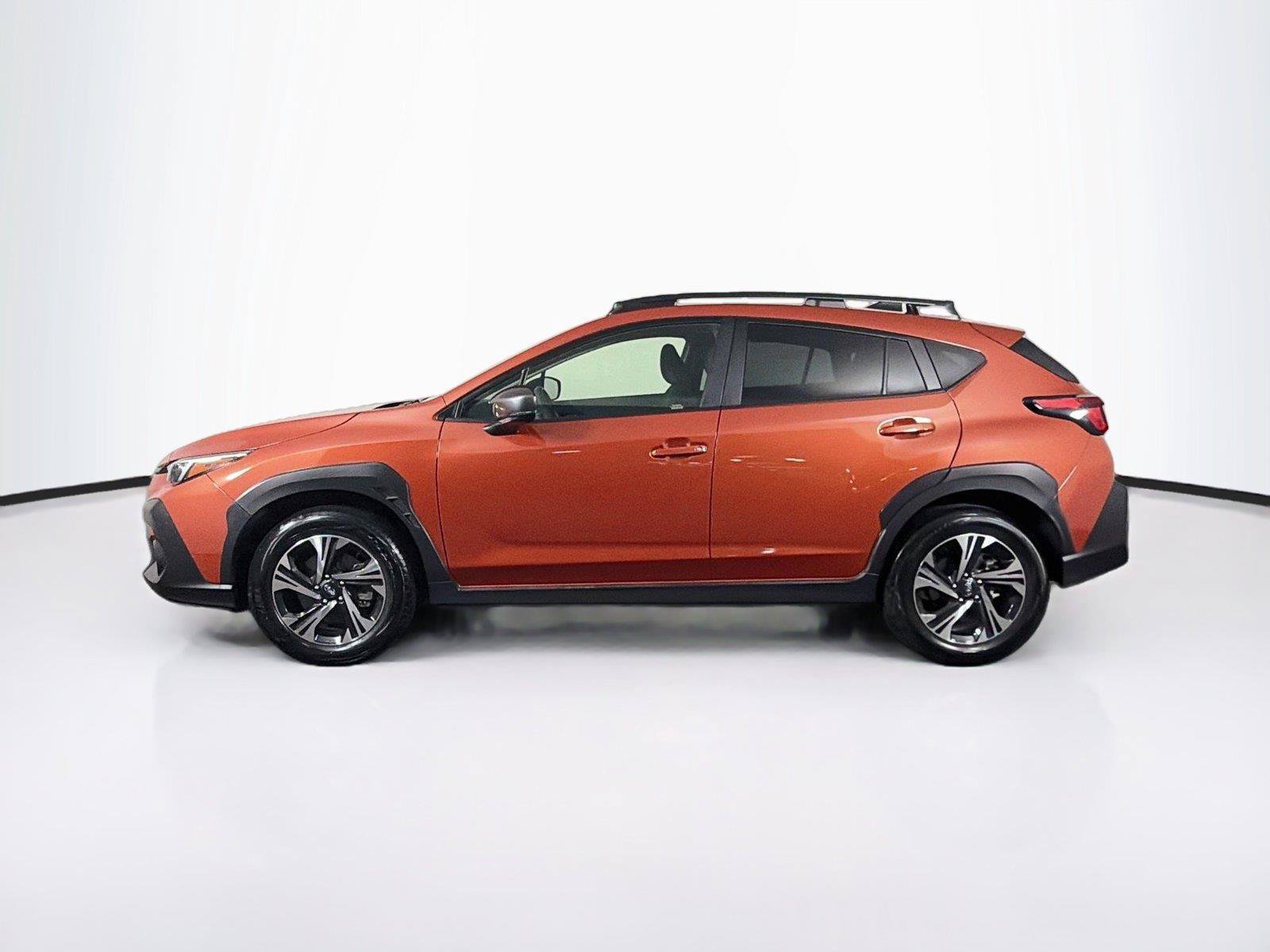 Used 2025 Subaru Crosstrek 2.5i Premium AWD/4WD image 8
