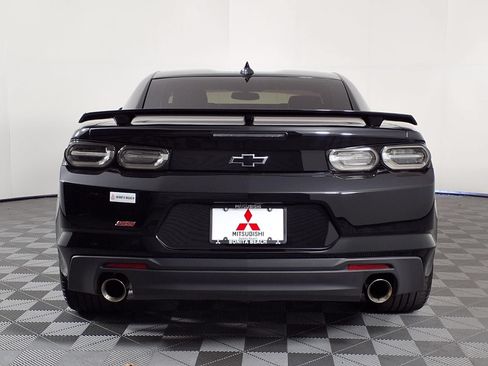 Used 2023 Chevrolet Camaro SS RWD image 6