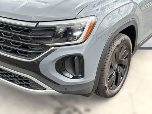 New 2026 Volkswagen Atlas Cross Sport SE AWD/4WD image 11
