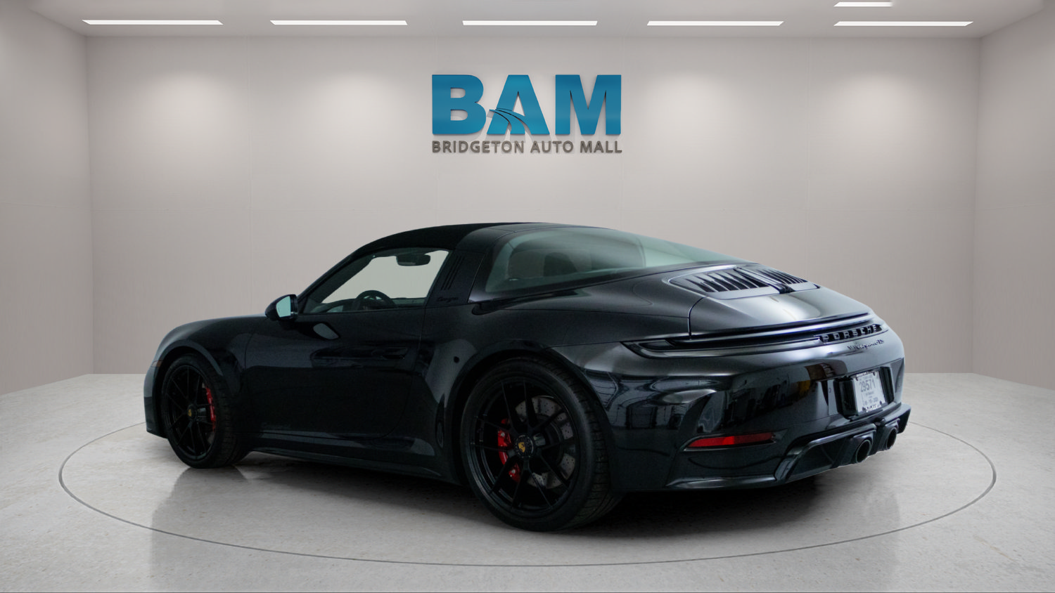 Used 2026 Porsche 911 Targa 4 GTS AWD/4WD image 5