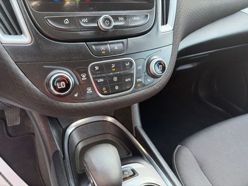 Used 2023 Chevrolet Malibu LT w/ Driver Confidence Package FWD image 24