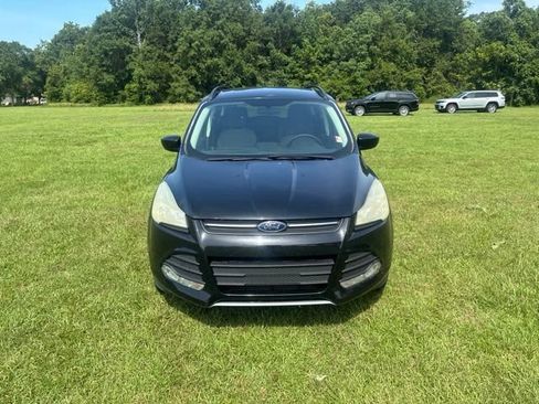 Used 2016 Ford Escape SE w/ Equipment Group 201A FWD image 11