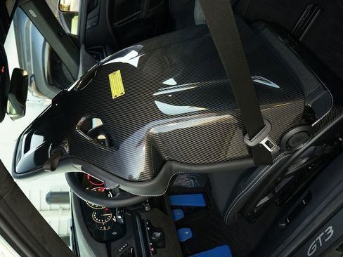 Used 2026 Porsche 911 GT3 image 27