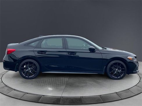 Certified 2024 Honda Civic Sport image 6