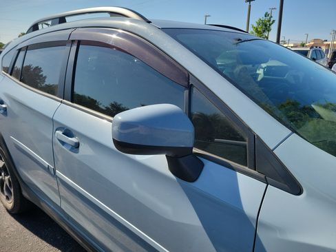 Used 2018 Subaru Crosstrek 2.0i Premium AWD/4WD image 9