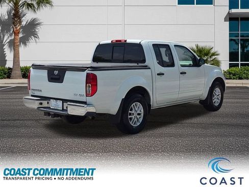 Used 2019 Nissan Frontier SV AWD/4WD image 6