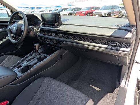 Used 2023 Honda Accord EX image 21