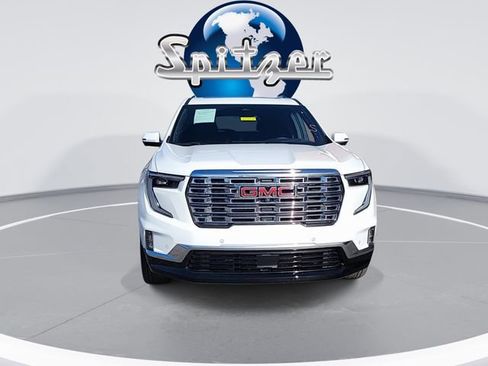 Used 2025 GMC Acadia Denali w/ Super Cruise Package image 3