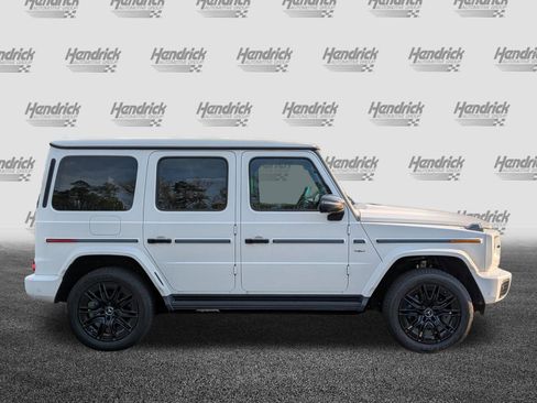 Used 2025 Mercedes-Benz G 580 w/ EQ Technology image 11