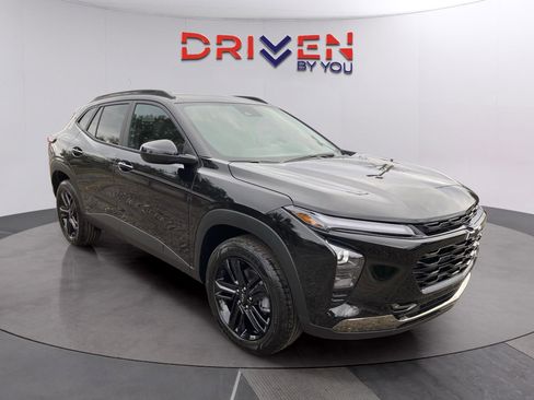 New 2026 Chevrolet Trax ACTIV w/ Driver Confidence Package image 7