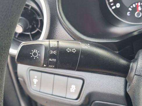 Used 2024 Kia Forte LXS image 15