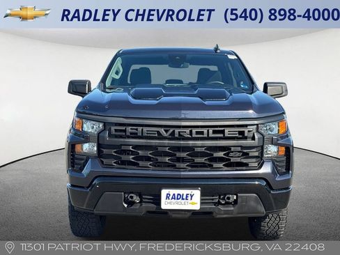 Used 2024 Chevrolet Silverado 1500 Custom Trail Boss w/ LPO, Dark Essentials Package AWD/4WD image 21