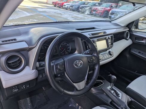 Used 2017 Toyota RAV4 XLE image 10