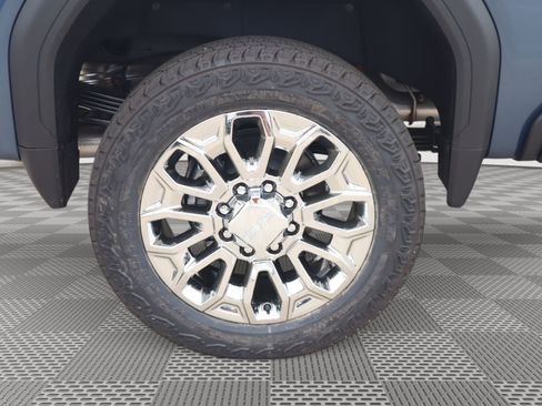 New 2026 GMC Sierra 2500 Denali w/ Denali Reserve Package AWD/4WD image 18