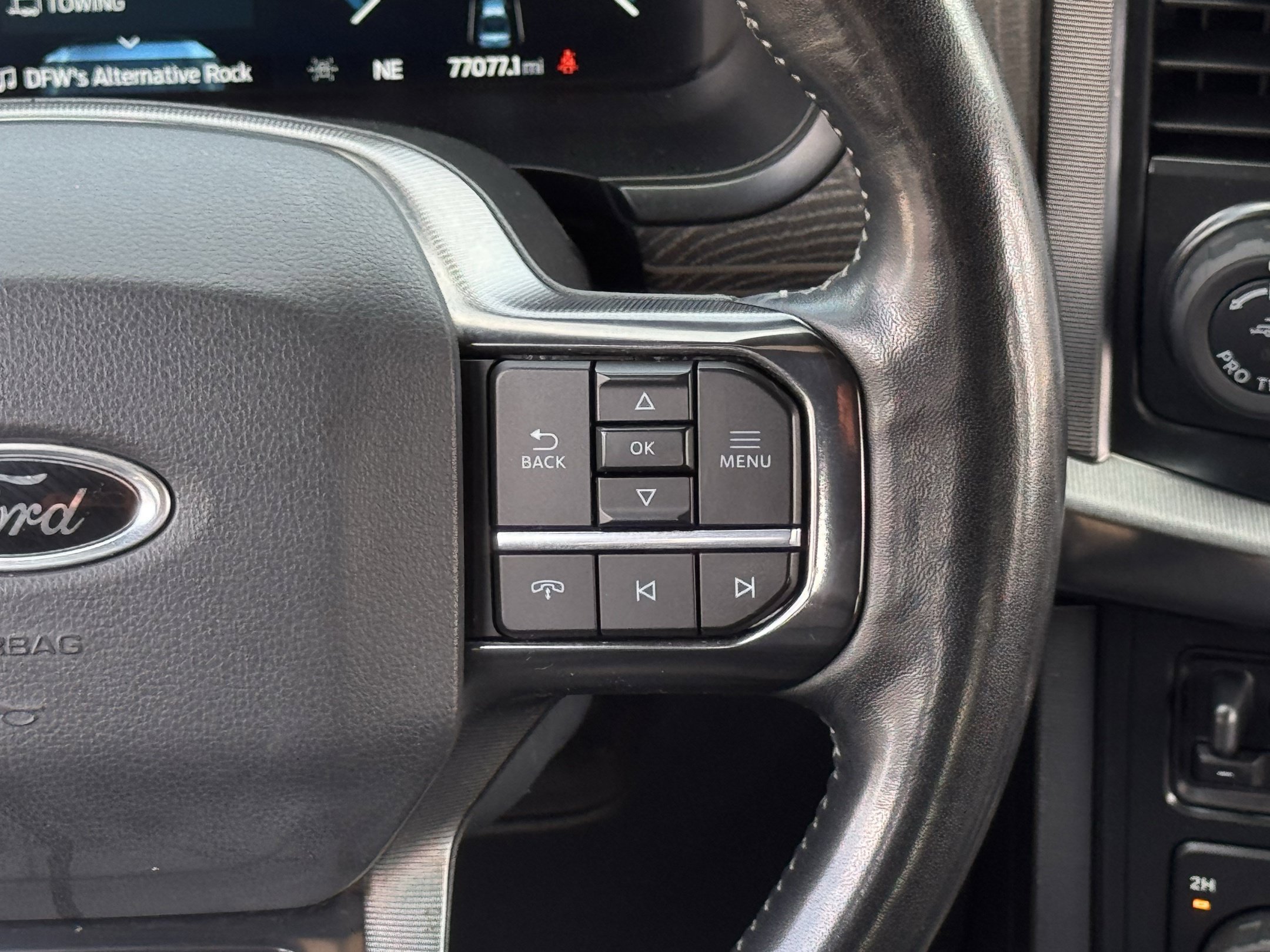 Used 2022 Ford F150 Platinum w/ Equipment Group 701A High AWD/4WD image 16