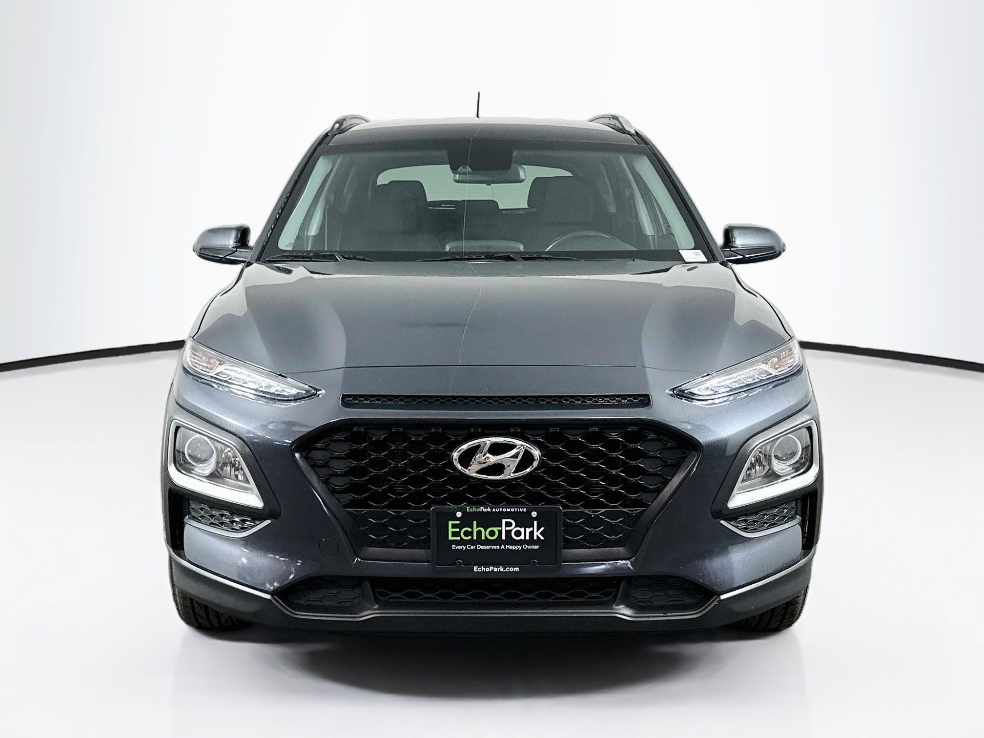 Used 2020 Hyundai Kona SEL FWD image 2