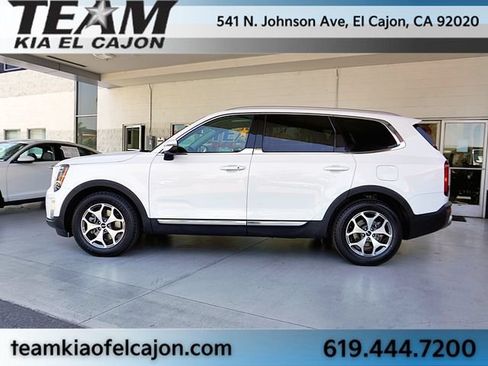 Certified 2022 Kia Telluride EX FWD image 6