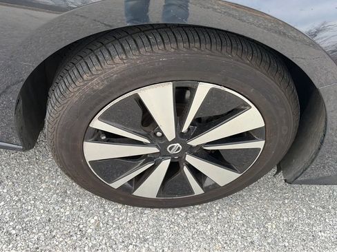 Used 2020 Nissan Altima 2.5 SV image 24