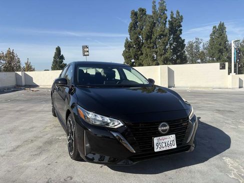 Used 2025 Nissan Sentra SR image 36