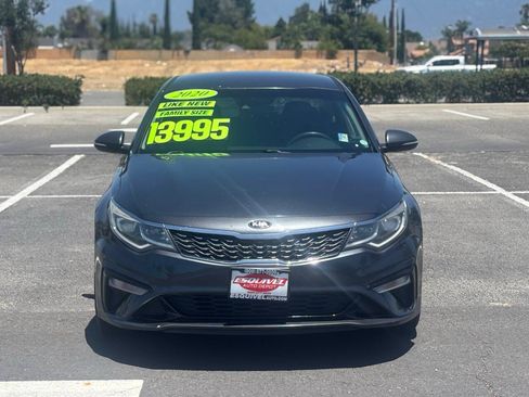 Used 2020 Kia Optima LX FWD image 1