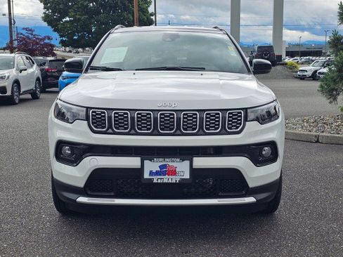 Certified 2025 Jeep Compass Limited AWD/4WD image 8