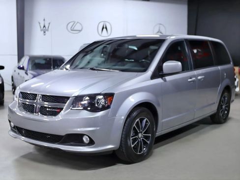 Used 2019 Dodge Grand Caravan GT image 6