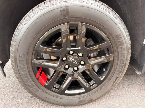 Used 2024 Chevrolet Silverado 1500 RST w/ Redline Edition AWD/4WD image 29