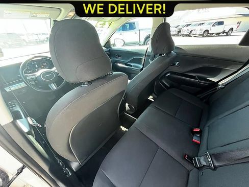 Used 2025 Hyundai Kona SEL AWD/4WD image 14