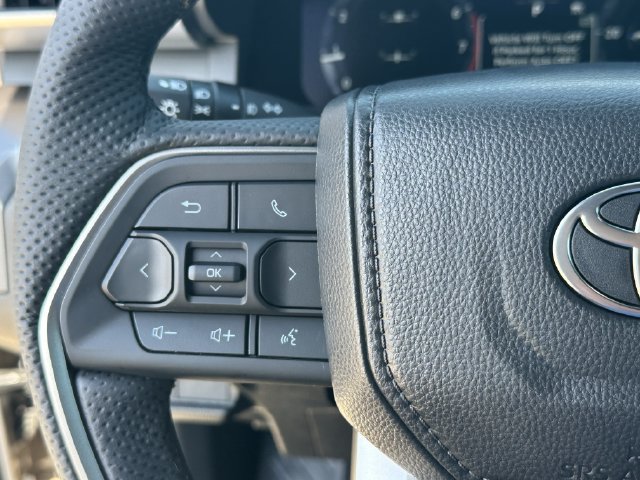 Used 2026 Toyota Tacoma TRD Sport w/ TRD Sport Upgrade Package RWD image 12