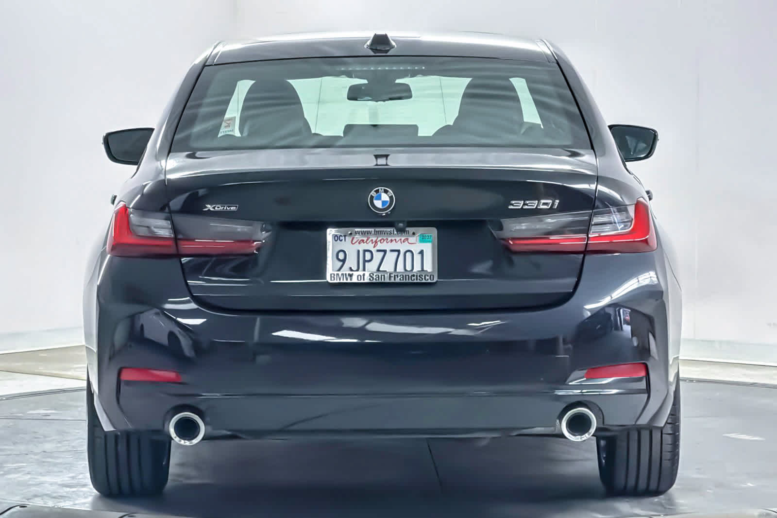 Used 2023 BMW 330i xDrive Sedan w/ Driving Assistance Package AWD/4WD image 7