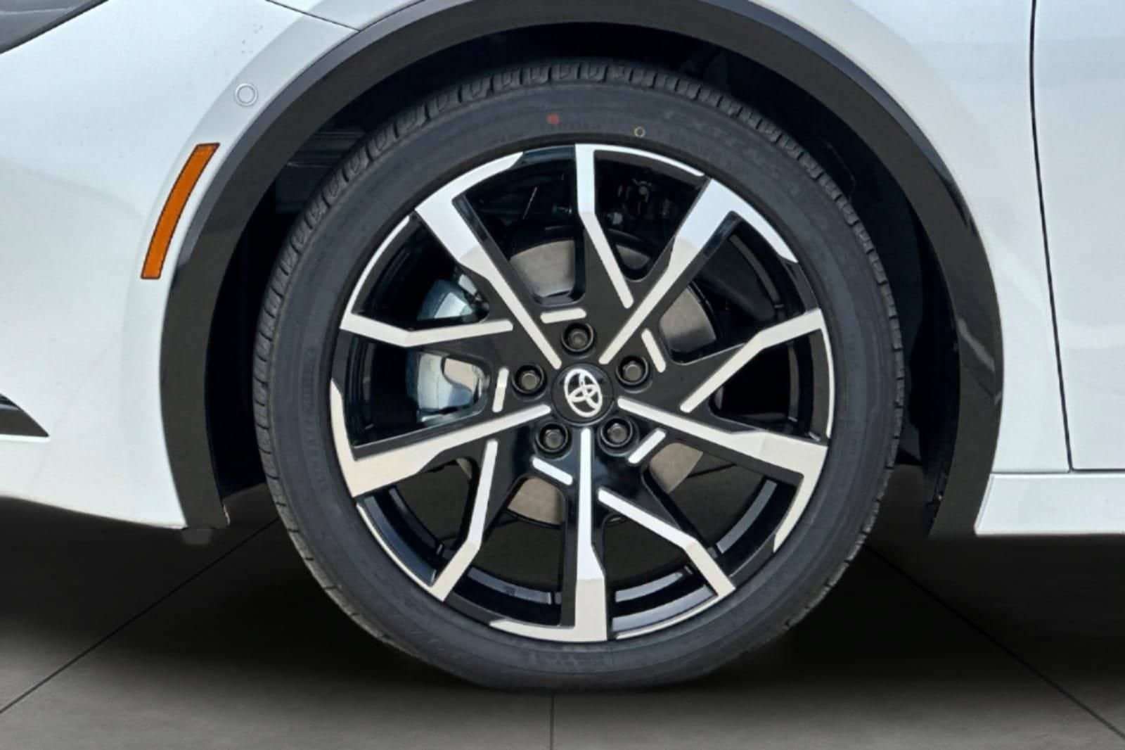 New 2027 Toyota Prius Plug-In Hybrid w/ Limited Premium Package FWD image 32