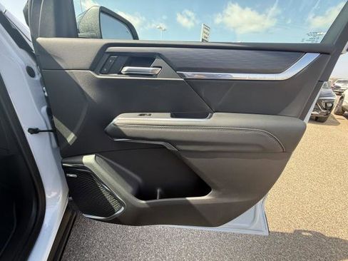 New 2026 GMC Acadia Elevation w/ Black Edition FWD image 32