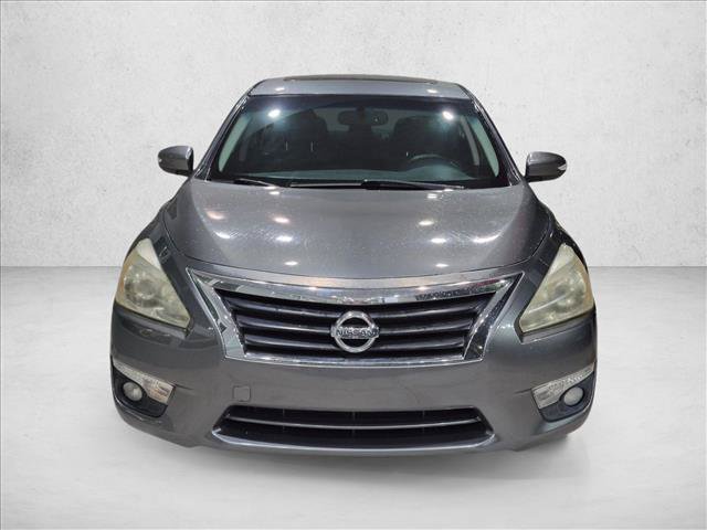 Used 2014 Nissan Altima 2.5 SV w/ Convenience Package FWD image 2