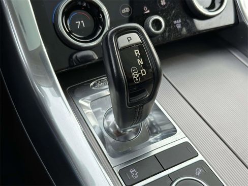 Used 2018 Land Rover Range Rover Sport HSE image 6