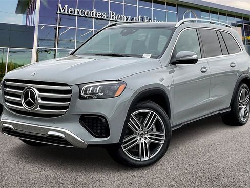 New 2026 Mercedes-Benz GLS 450 4MATIC image 2