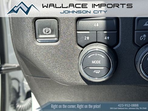 Used 2025 Chevrolet Silverado 2500 LT w/ Safety Package AWD/4WD image 29