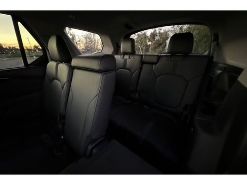 Certified 2025 Honda Pilot EX-L image 18