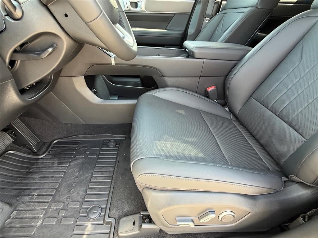 New 2027 Hyundai Santa Fe SEL FWD image 12