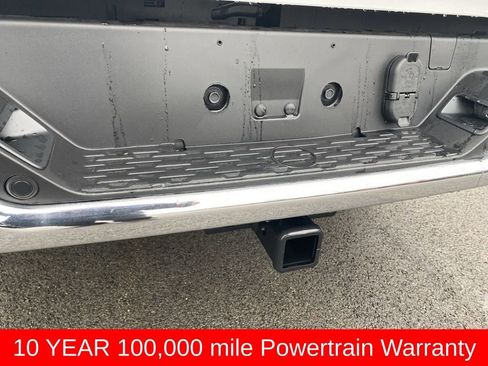 New 2026 RAM 1500 Laramie AWD/4WD image 19