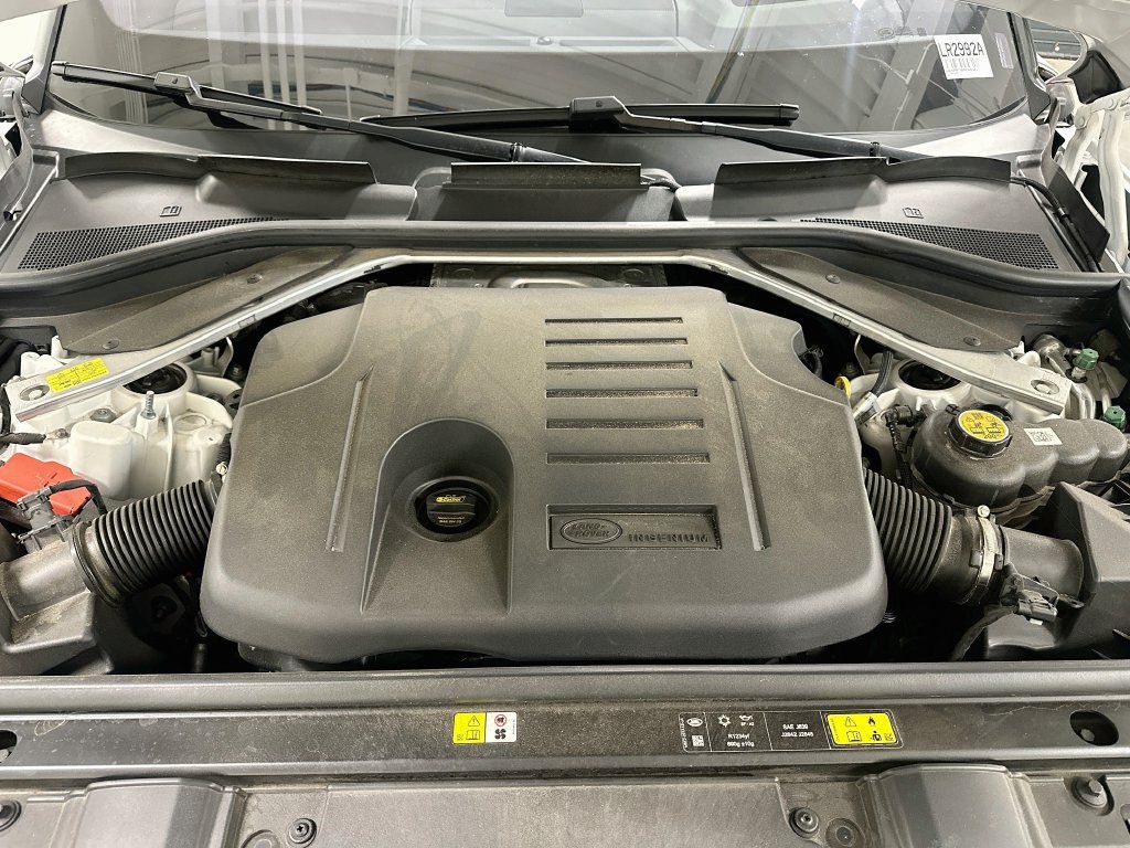 Used 2023 Land Rover Range Rover SE AWD/4WD image 31